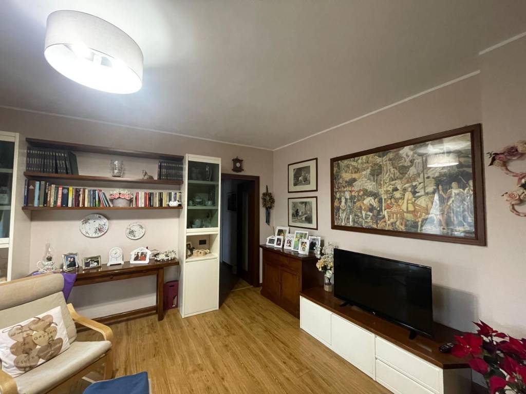 Appartamento a Lodi in Viale Papa Giovanni XXIII, 24 - Foto 2