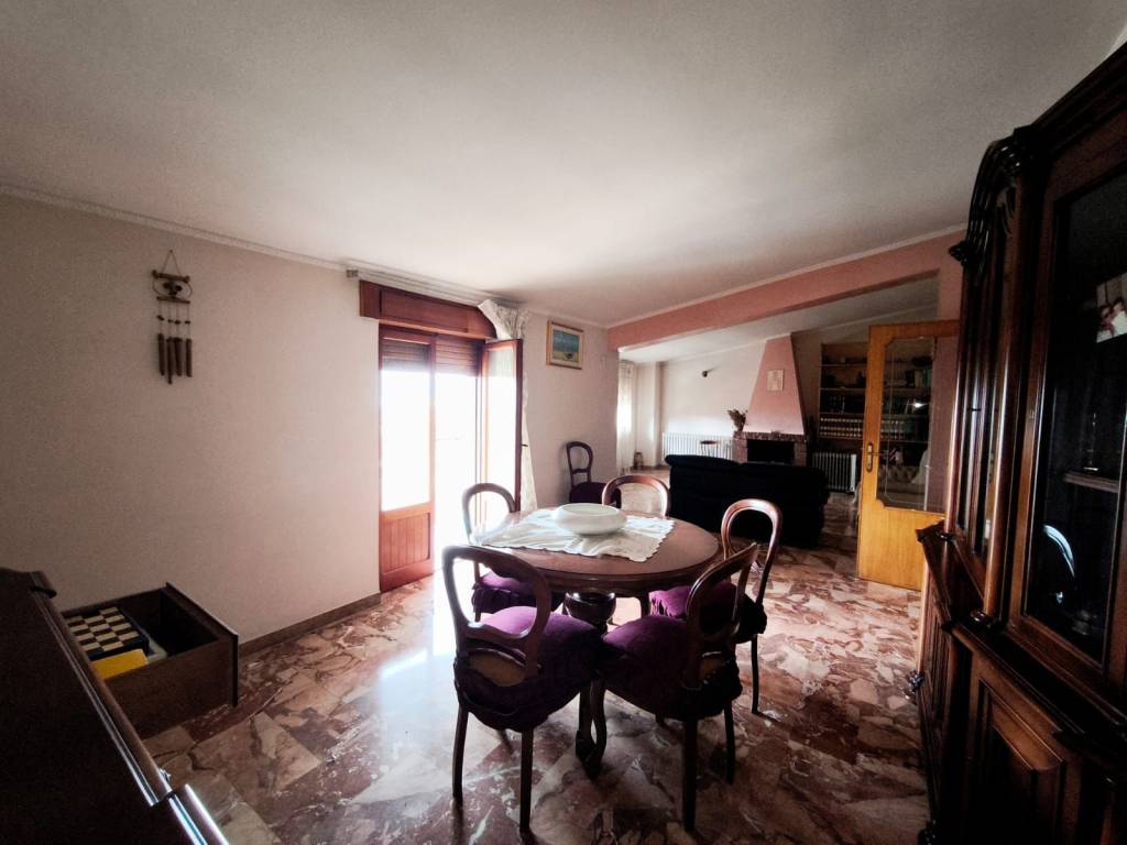 Appartamento a Celano in Via Stazione - Foto 2