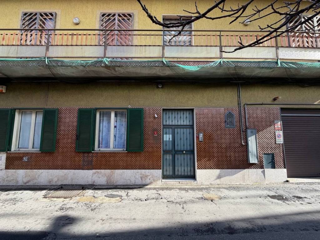 Appartamento a San giovanni la punta in Via Capitano Lo Faro - Foto 2