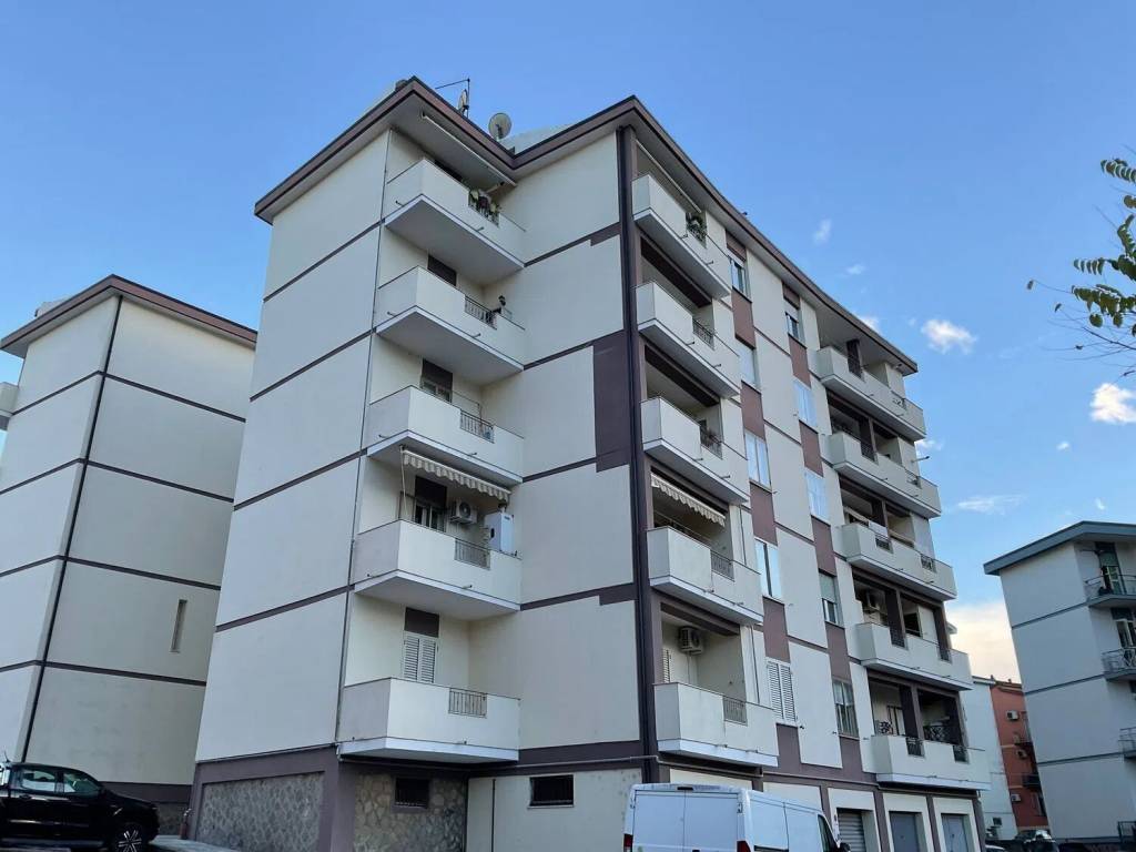 Appartamento a Nuoro in Via Aosta, 10 - Foto 2