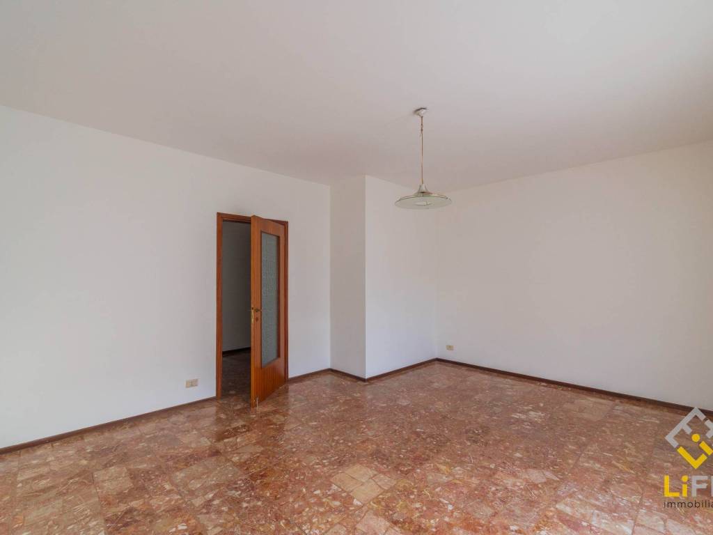 Appartamento a Galliate in Via Varallino, 49 - Foto 3