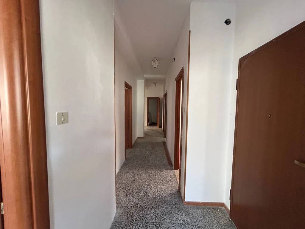 Appartamento a Nuoro in Corso Giuseppe Garibaldi, 77 - Foto 4