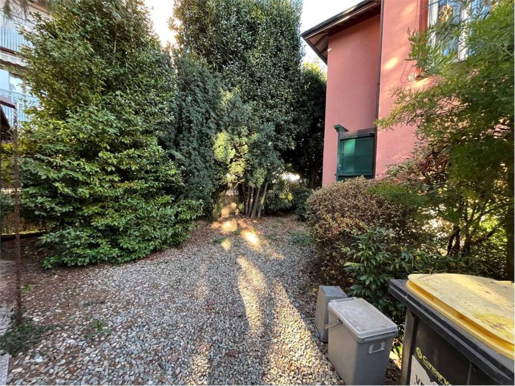 Villa a Verbania in Via Lussemburgo, 13 - Foto 2