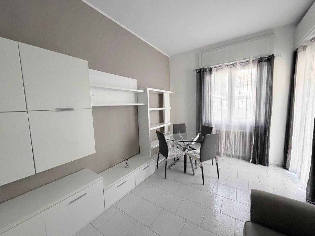 Appartamento a Gavirate in Via Giuseppe Ferrari, 1 - Foto 5