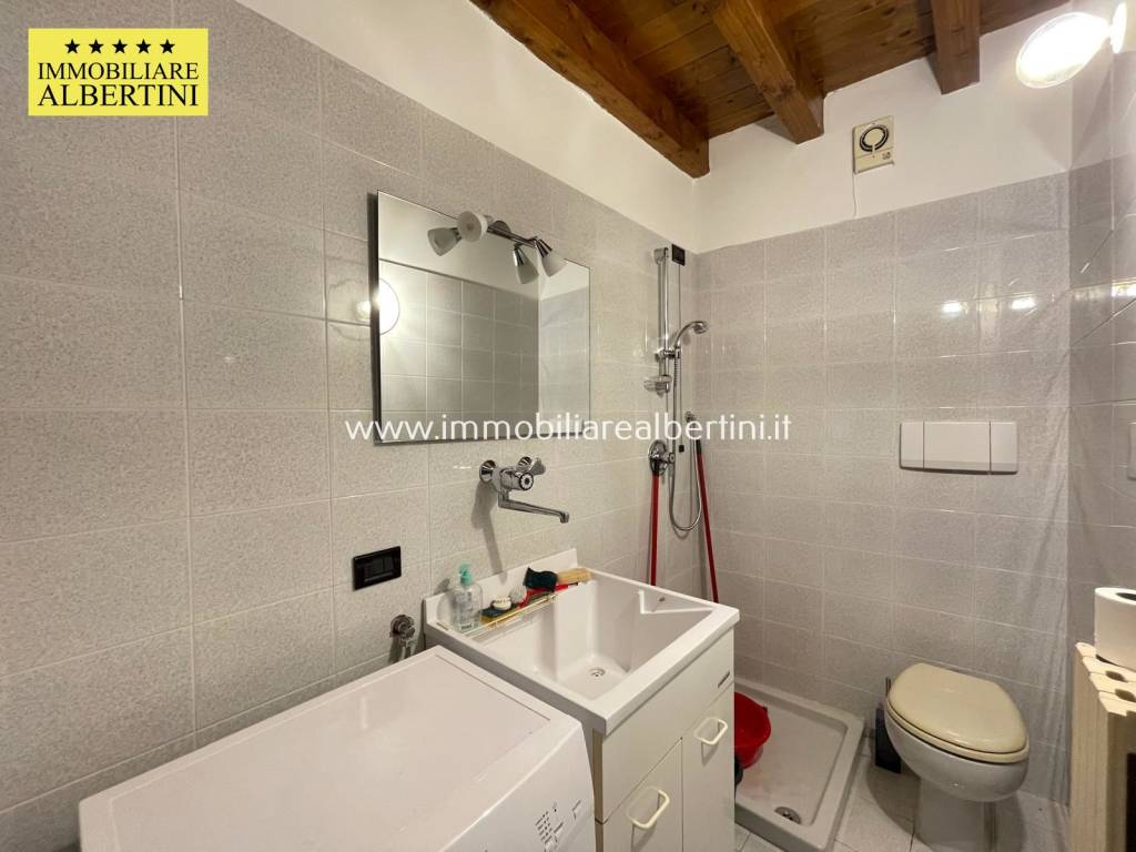 Appartamento a Villafranca di verona in Via Angelo Messedaglia - Foto 5