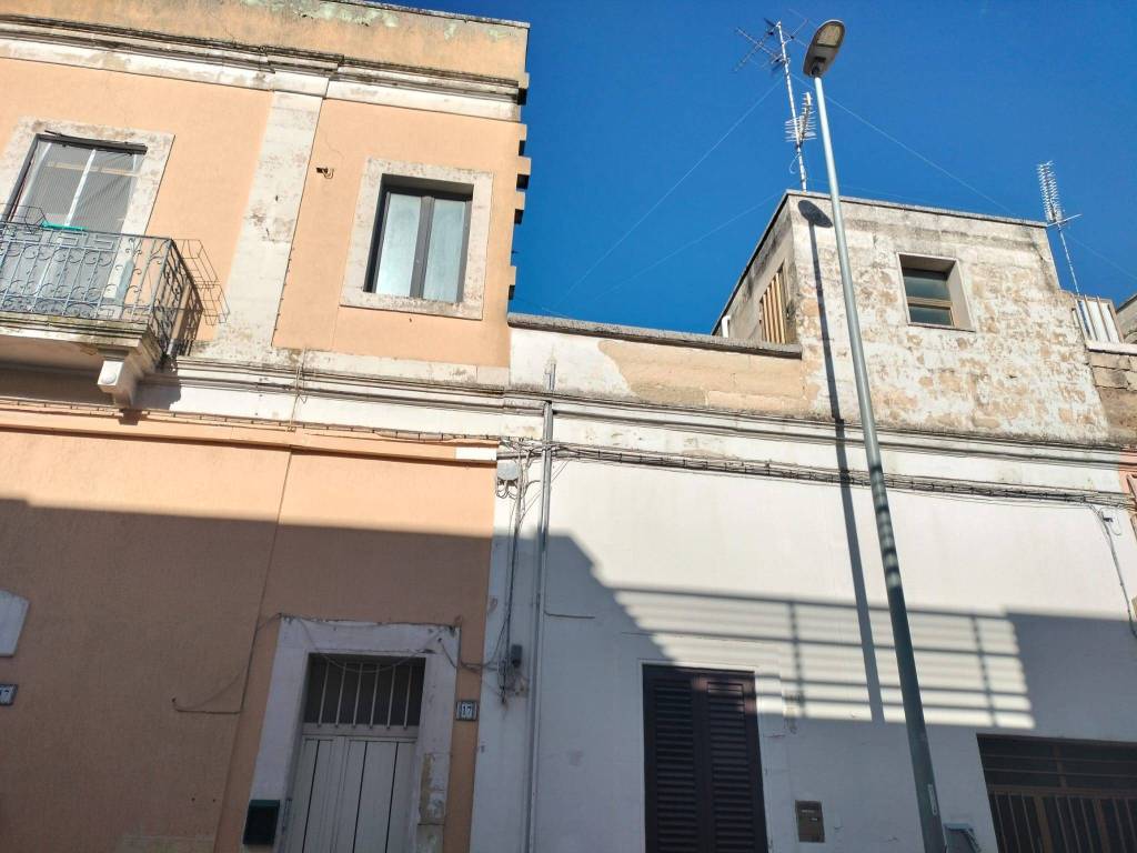 Casa indipendente a Lecce in Via Amba Alagi - Foto 5