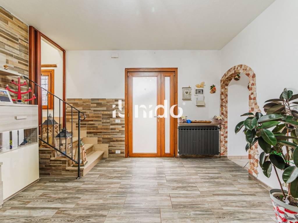 Villa a Monsummano terme in Via Rubattorno - Foto 5