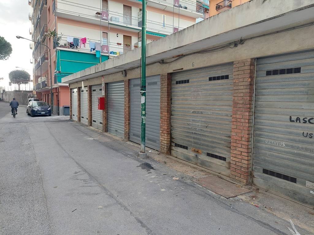 Box / garage a Borghetto santo spirito in Corso Europa, 79 - Foto 3