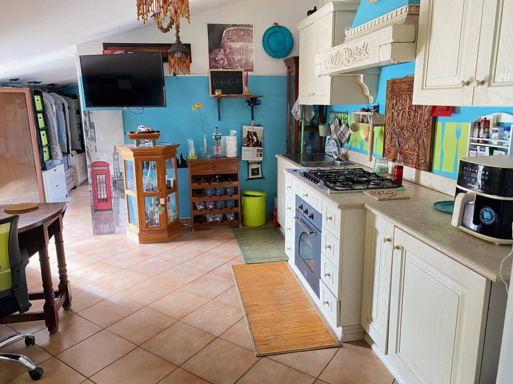 Appartamento a Montesilvano in Via Giuseppe Verrotti, 188 - Foto 3