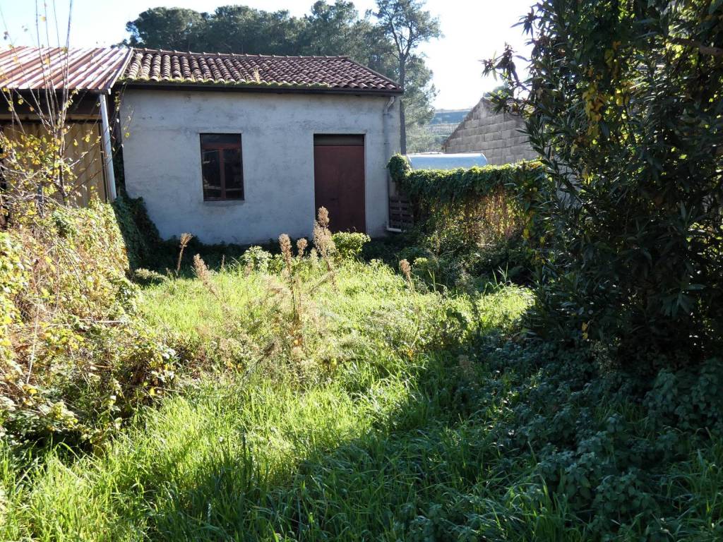 Casa indipendente a Castiglione di sicilia in Via Castiglione, 30 - Foto 2