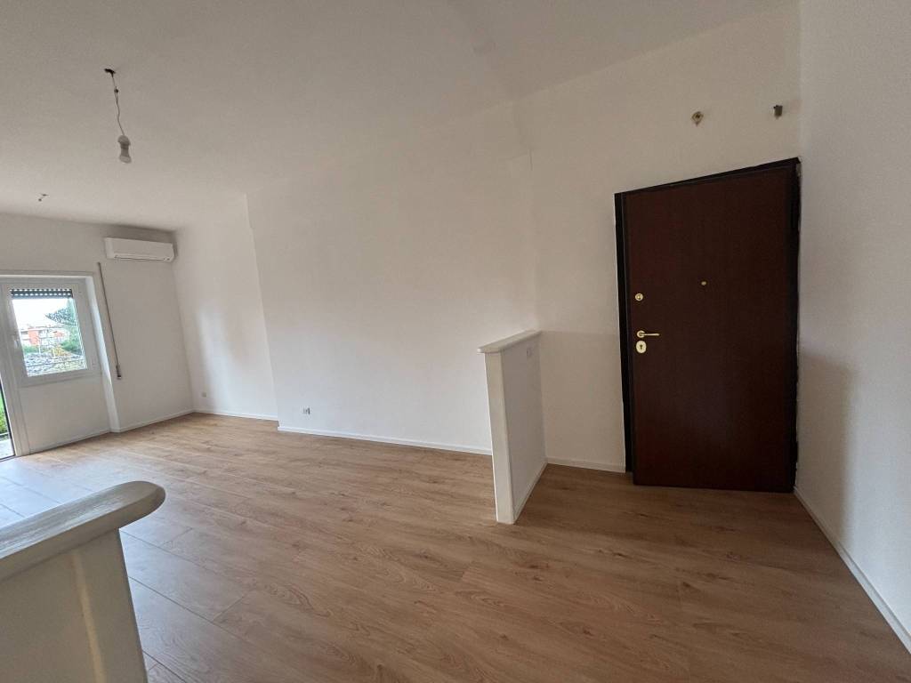 Appartamento a Latina in Via Isonzo - Foto 2