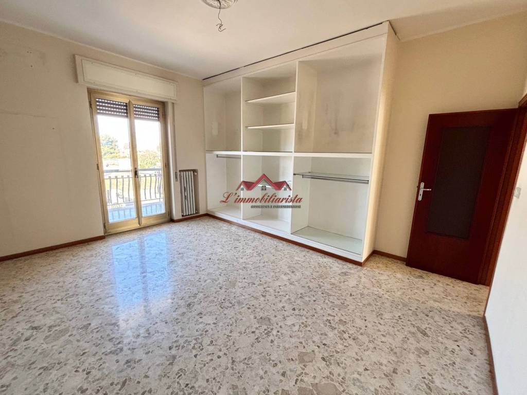 Appartamento a Modugno in Via Porto Torres - Foto 4