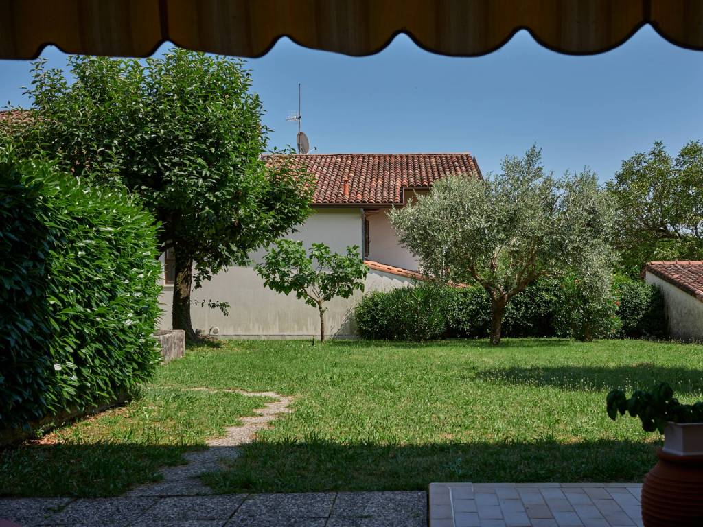 Villa a Aviano in Via Grave, 5 - Foto 3