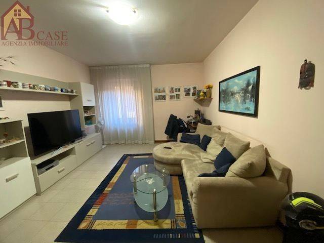Appartamento a Gambolò in via mazzini, 8 - Foto 2