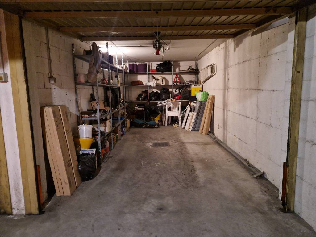 Box / garage a Verona in Via Lissa - Foto 4