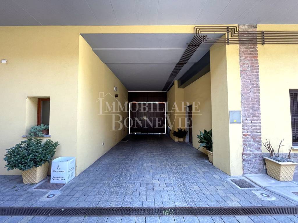 Appartamento a Lomazzo in Via della Pace - Foto 4