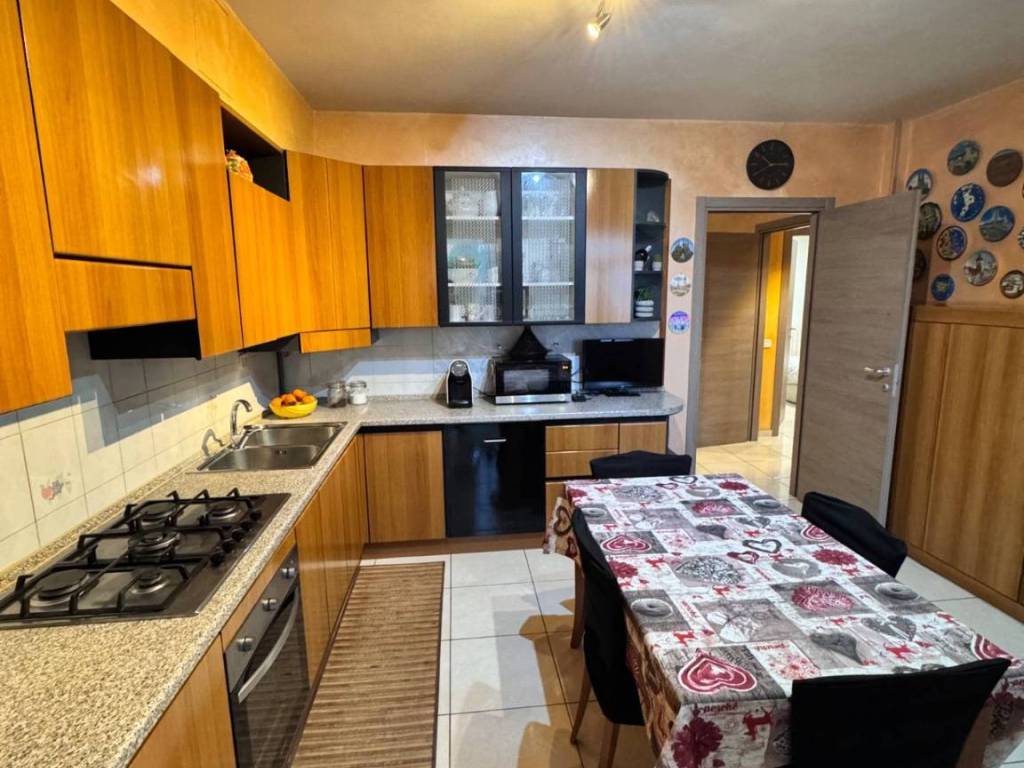 Appartamento a Asso in Via de Gasperi, 2 - Foto 3