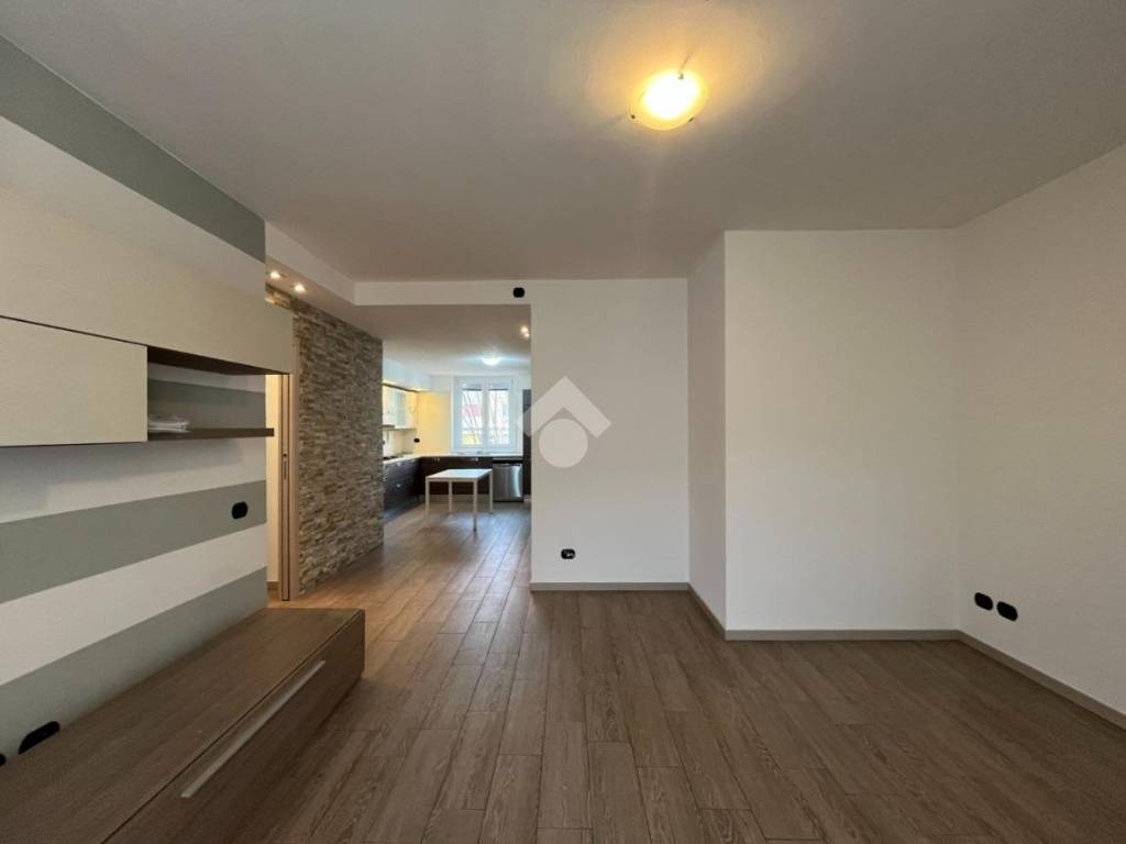 Appartamento a Lecco in Via Giulio Fiocchi, 25 - Foto 2