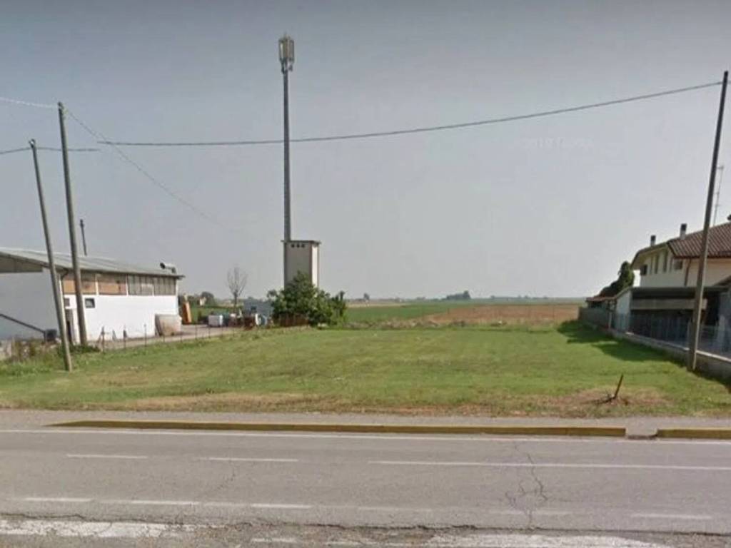Terreno a Bondeno in Via Provinciale No Number - Foto 4