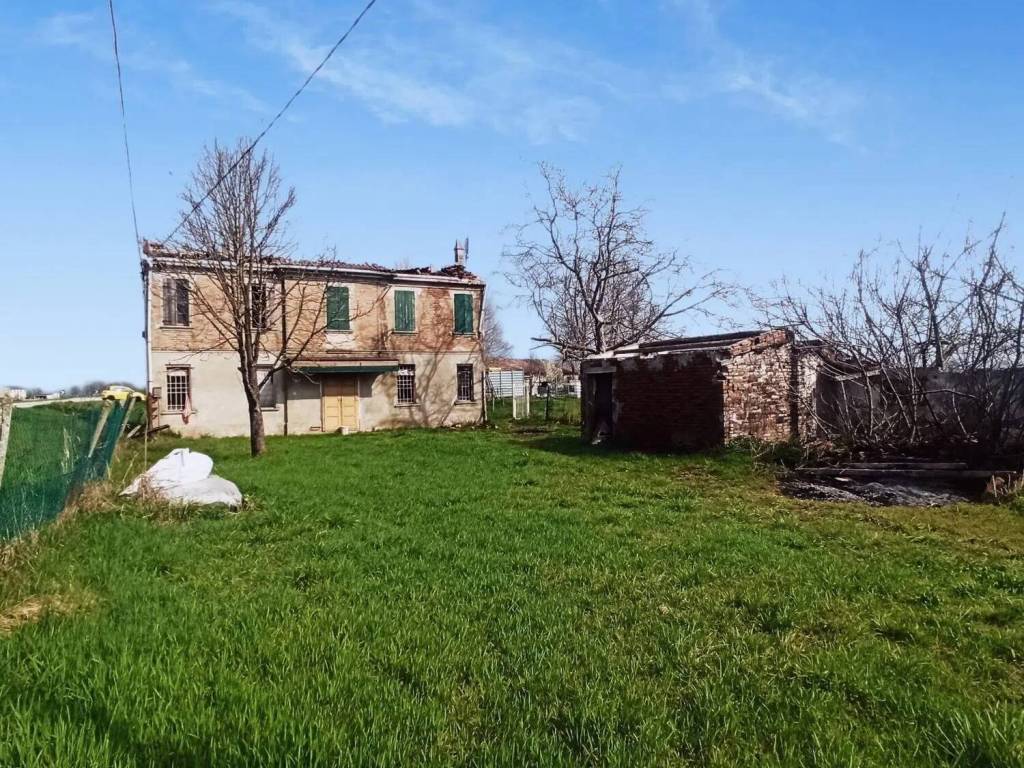 Rustico / casale a Bondeno in Via Argine Cagnetto - Foto 2