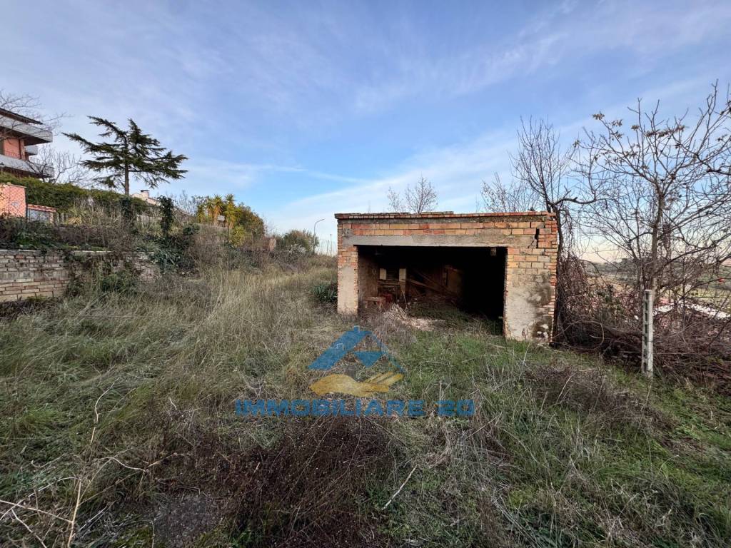 Casa indipendente a Teramo in CONTRADA MONTICELLI - Foto 2