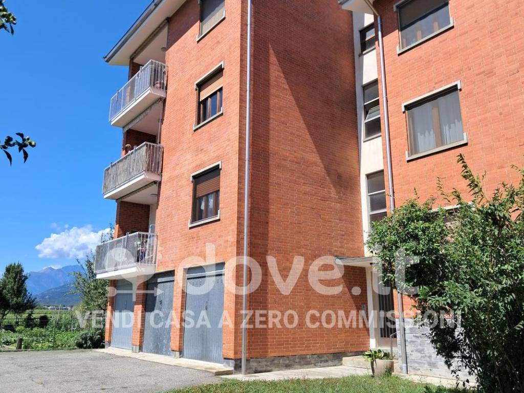 Appartamento a Ivrea in Via Borghetto, 9 - Foto 2