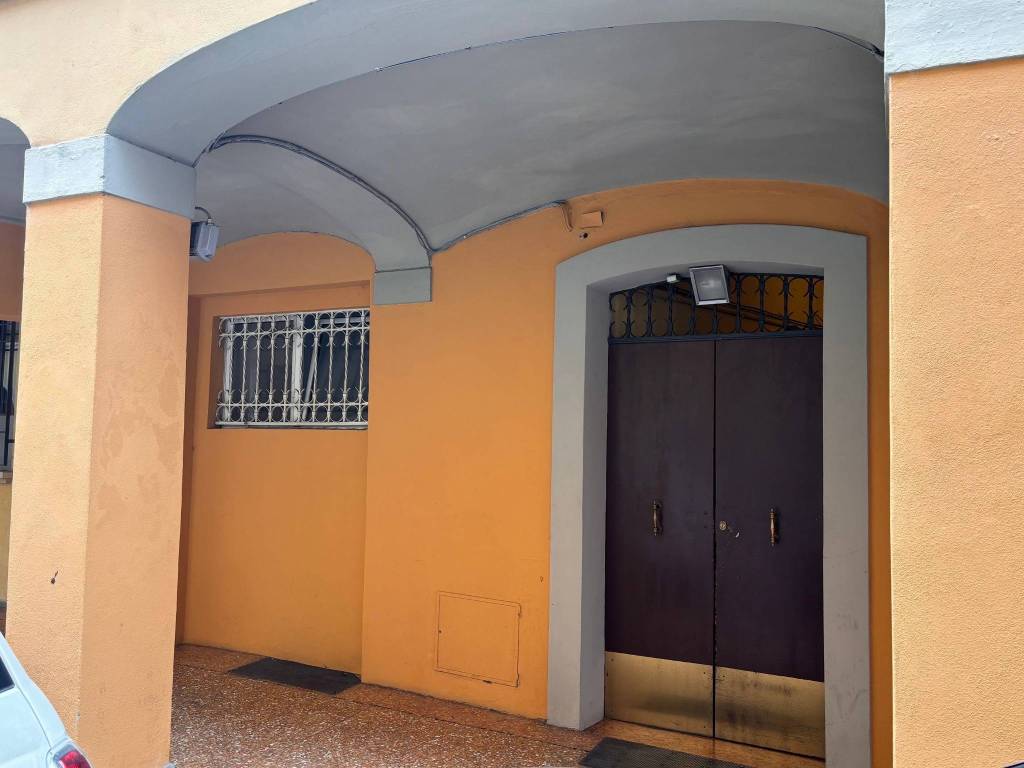 Appartamento a Bologna in Via Avesella, 26 - Foto 3