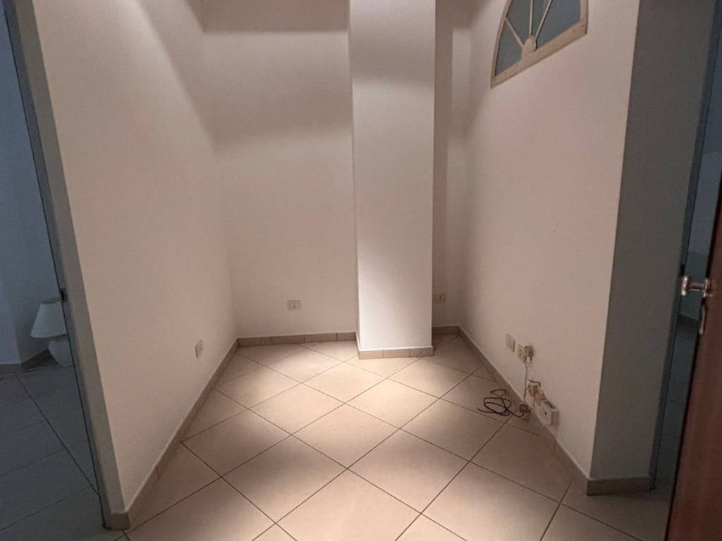 Appartamento a Bologna in Via Avesella, 26 - Foto 4