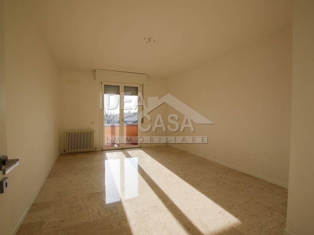Appartamento a Mirandola in Via Firenze, 4 - Foto 2