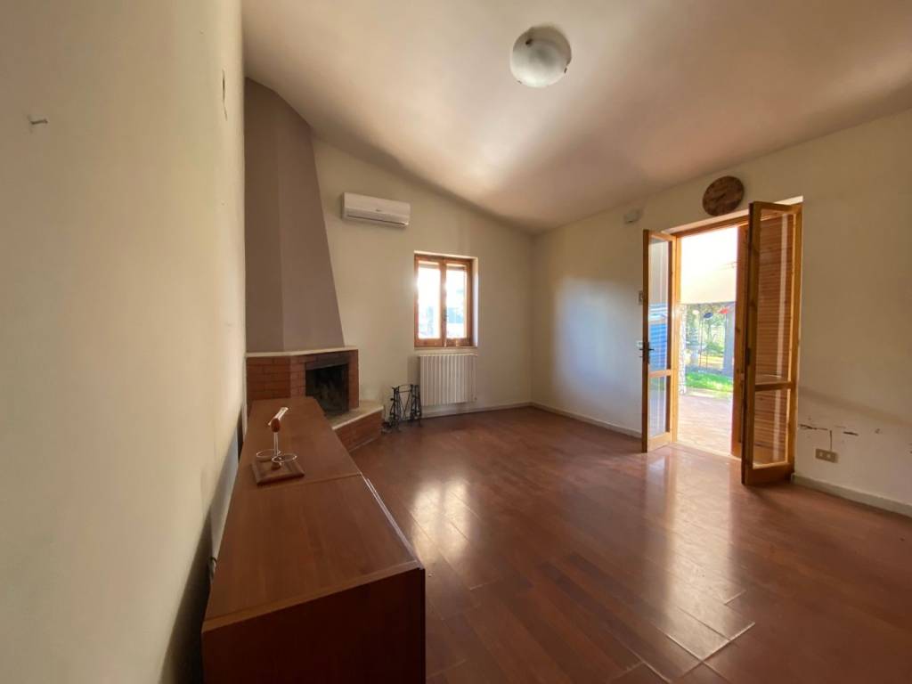 Villetta a schiera a Cassano delle murge in Via riconciliazione dei Cristiani , 65 - Foto 5