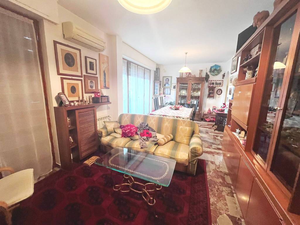 Appartamento a Prato in Viale Vittorio Veneto - Foto 3