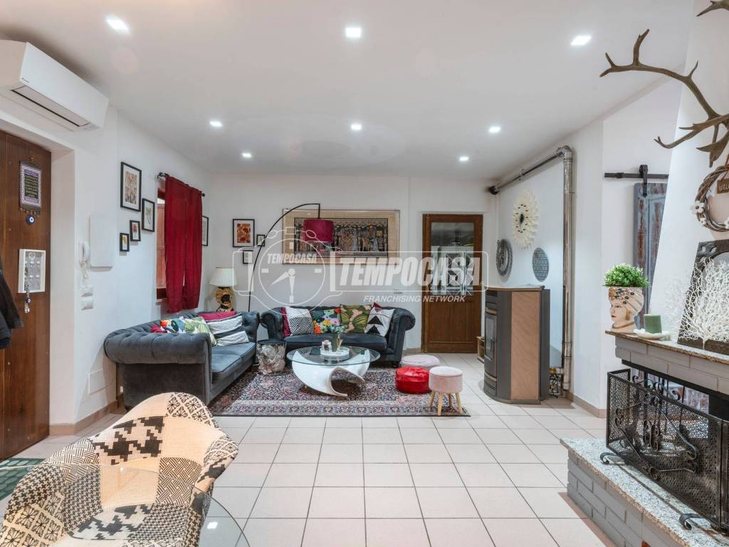 Casa indipendente a Civitanova marche in Contrada San Savino - Foto 2