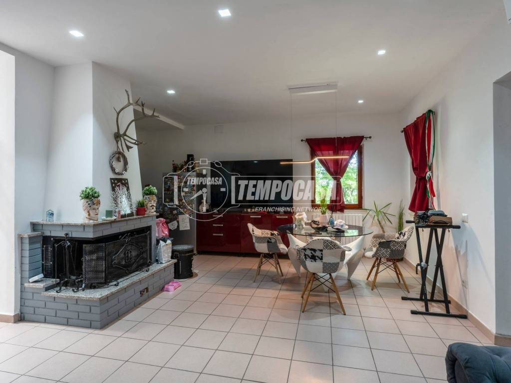 Casa indipendente a Civitanova marche in Contrada San Savino - Foto 4