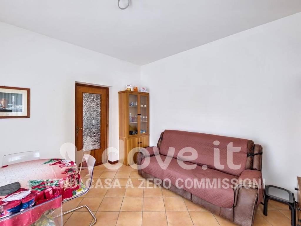 Appartamento a Induno olona in Via Dobbiaco - Foto 4