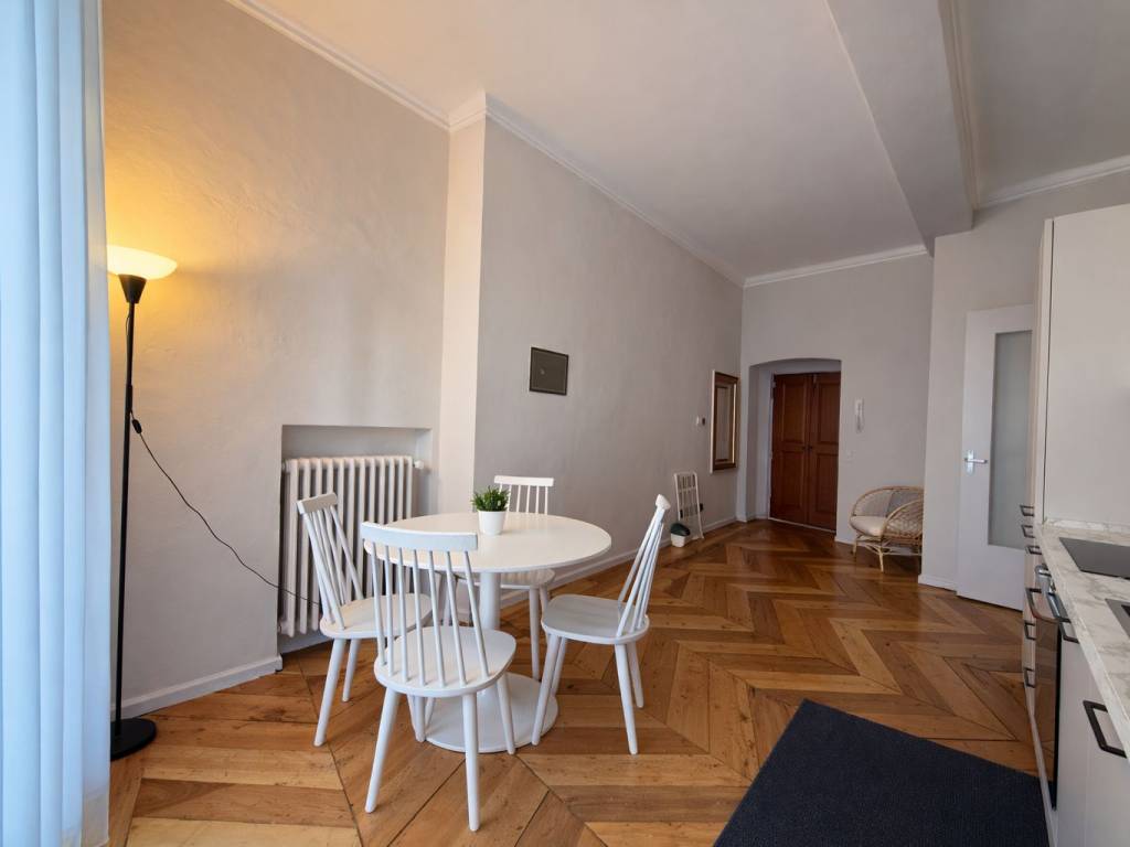 Appartamento a Pinerolo in Piazza Luigi Facta, 8 - Foto 4