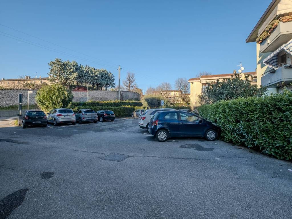 Appartamento a Castiglione delle stiviere in via g.desenzani - Foto 2