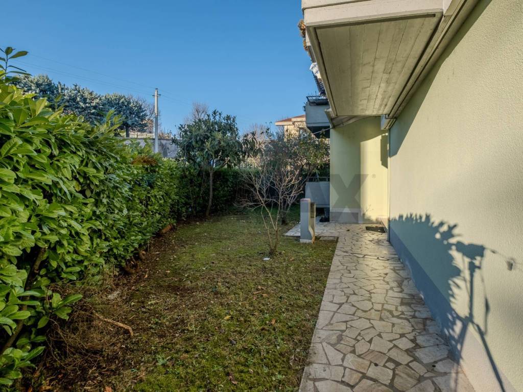 Appartamento a Castiglione delle stiviere in via g.desenzani - Foto 4