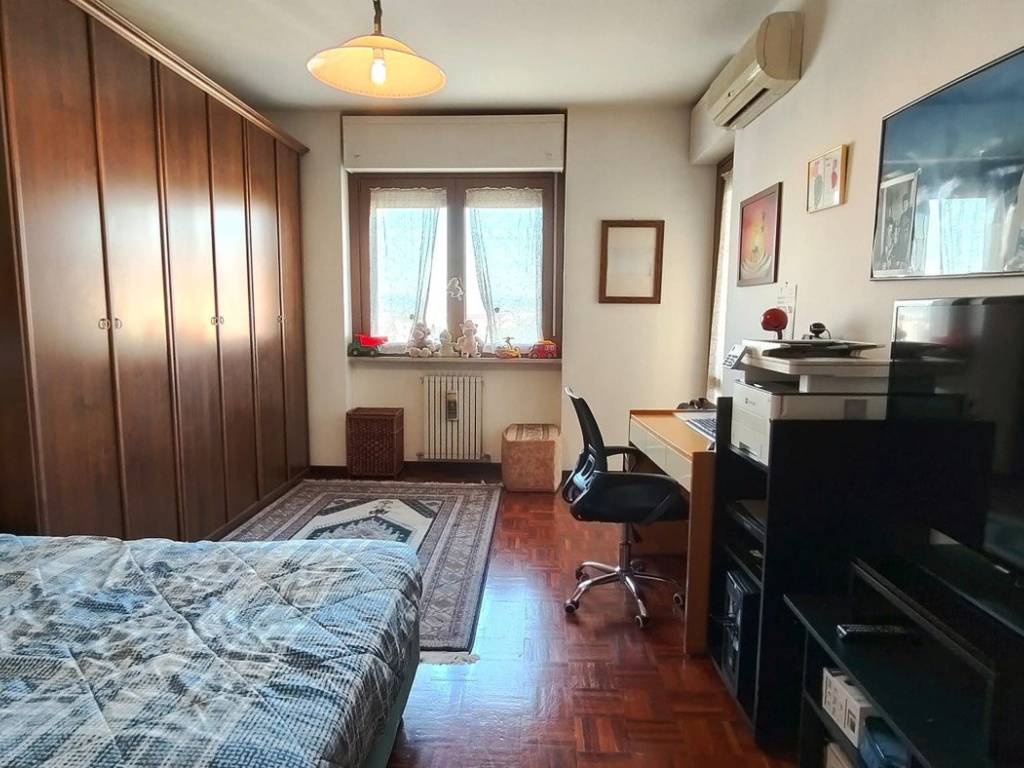 Appartamento a Moncalieri in Via Santa Maria, 47 - Foto 4