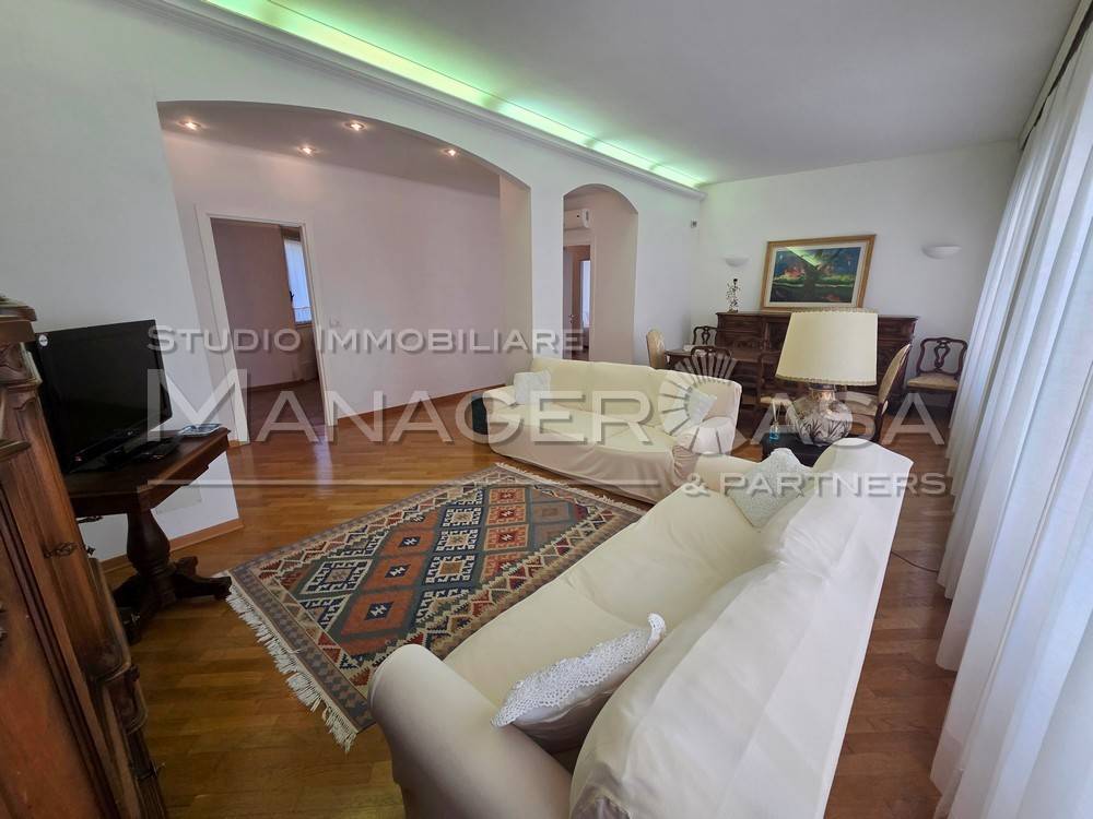Appartamento a Rapallo in Piazza Matteo Canessa, 7 - Foto 5