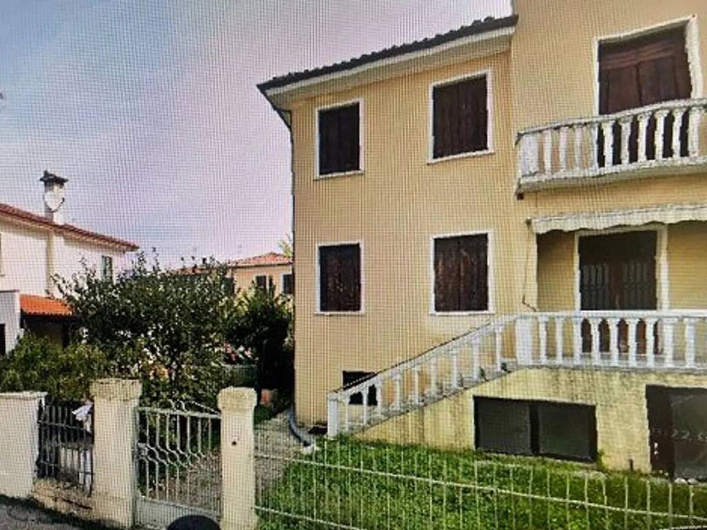 Villa a Treviso in Neighbourhood: Passeggi - Ospedale San Camillo - Foto 2