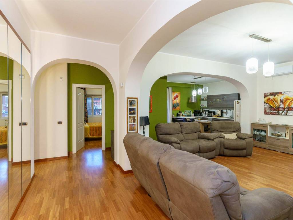 Appartamento a Gravina di catania in Viale dell'Autonomia - Foto 3