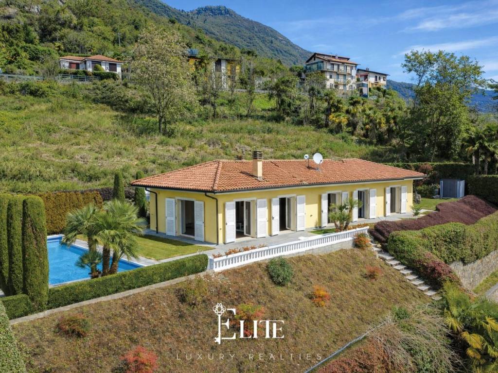 Villa a Oggebbio in Via Dumera - Foto 3