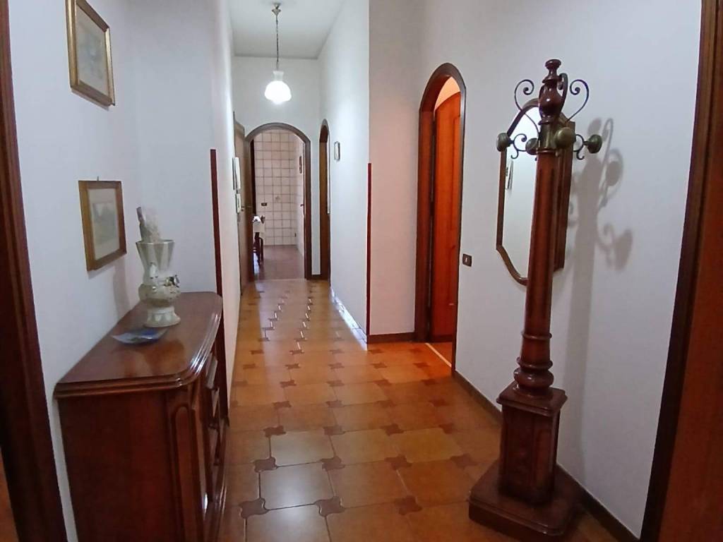 Palazzo / stabile a Bagheria in Via Ignazio Lanza di Trabia - Foto 2