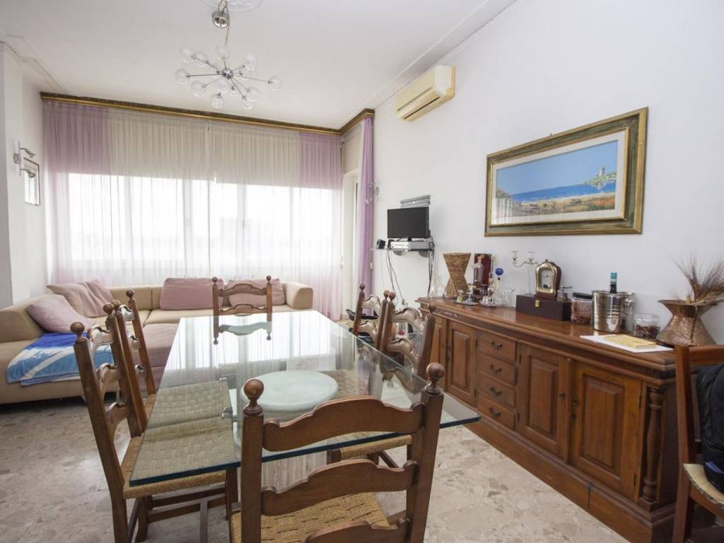 Appartamento a Latina in Via Giacomo Leopardi, 27 - Foto 2