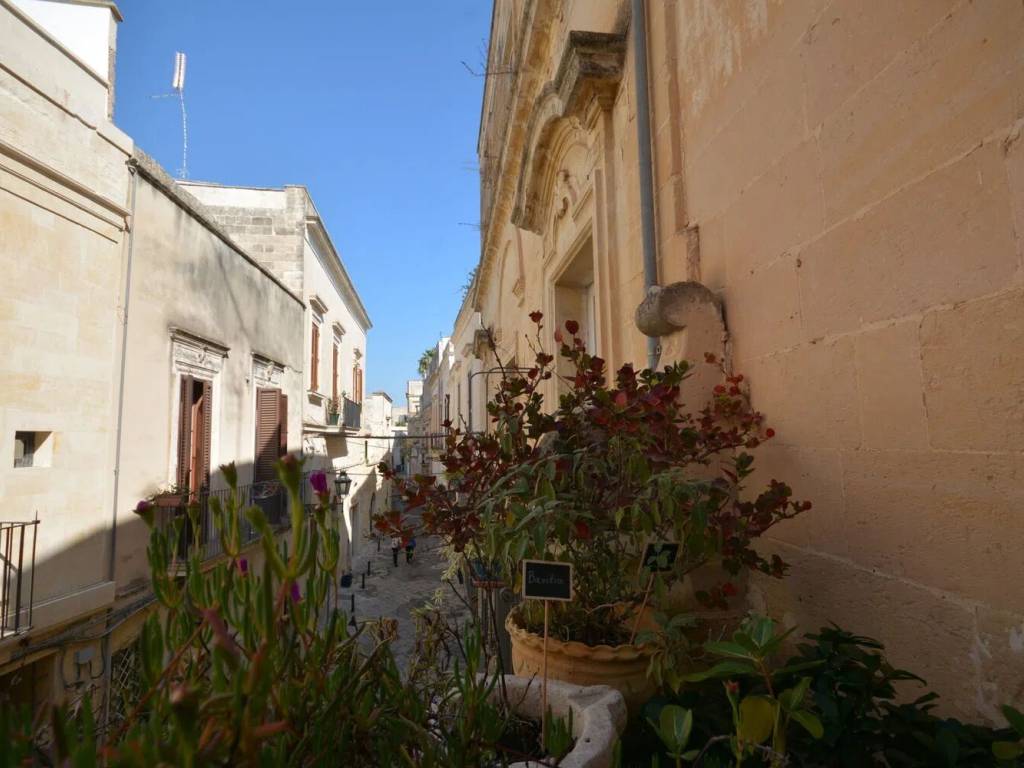 Casa indipendente a Lecce in Via Malennio, 3 - Foto 3