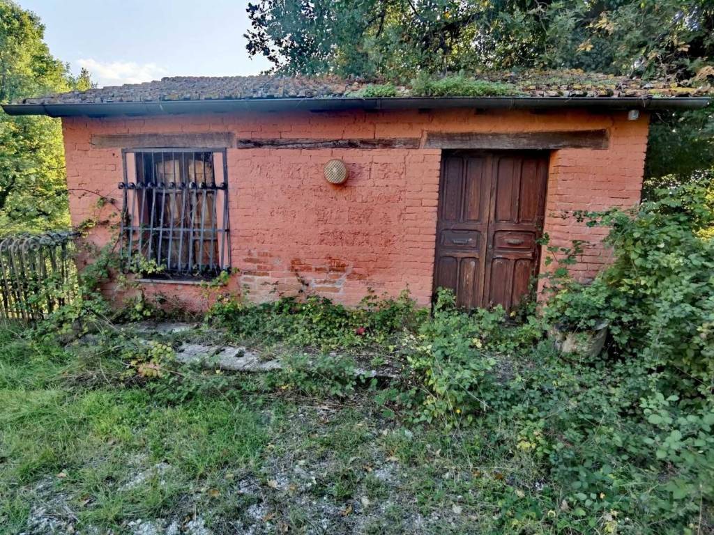 Rustico / casale a Passignano sul trasimeno in Sassi Bianchi No Number - Foto 2
