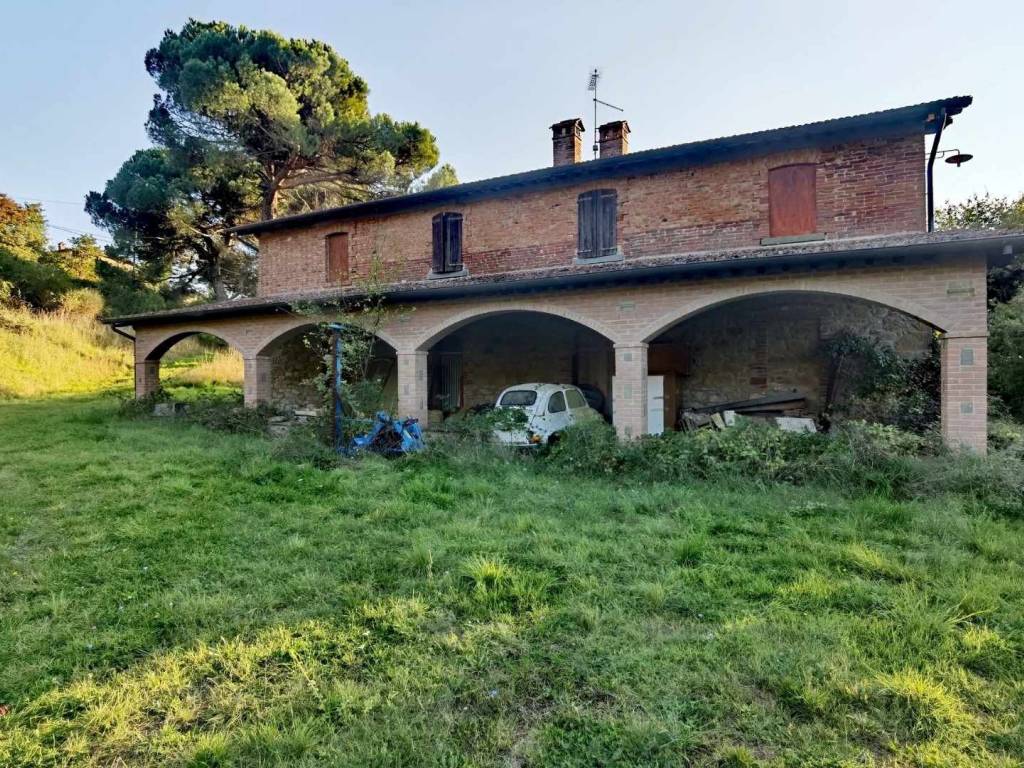 Rustico / casale a Passignano sul trasimeno in Sassi Bianchi No Number - Foto 3