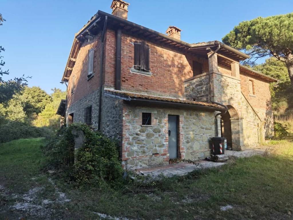 Rustico / casale a Passignano sul trasimeno in Sassi Bianchi No Number - Foto 5