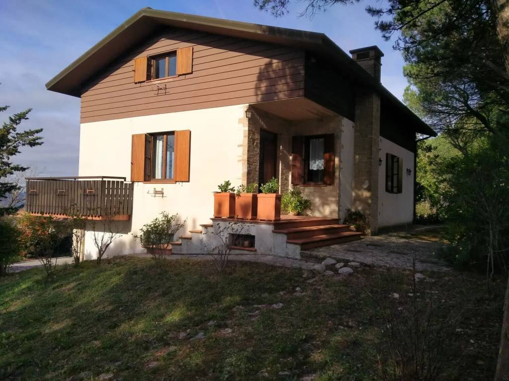 Villa a Passignano sul trasimeno in Via Delle Baite - Foto 3