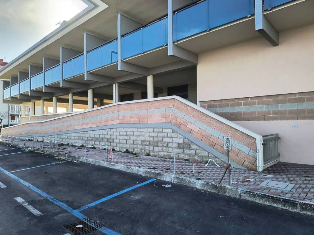 Immobile a Mondolfo in Lungomare Colombo C., 1 - Foto 2